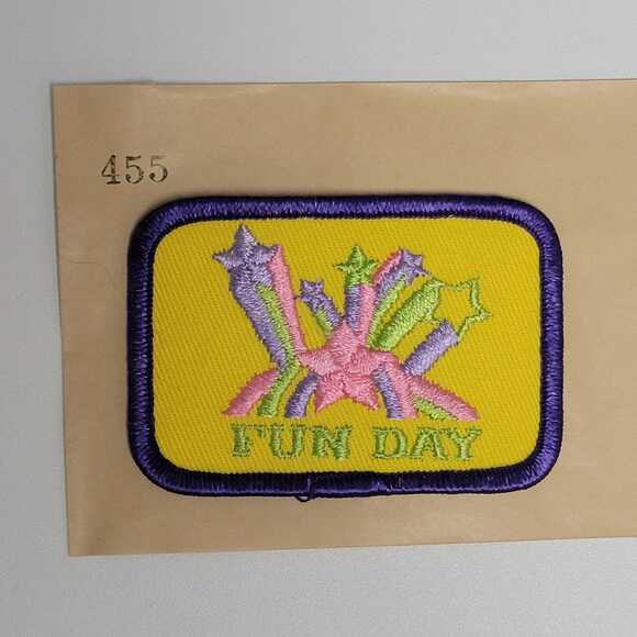 Vintage Fun Day Patch - Picture 5 of 5
